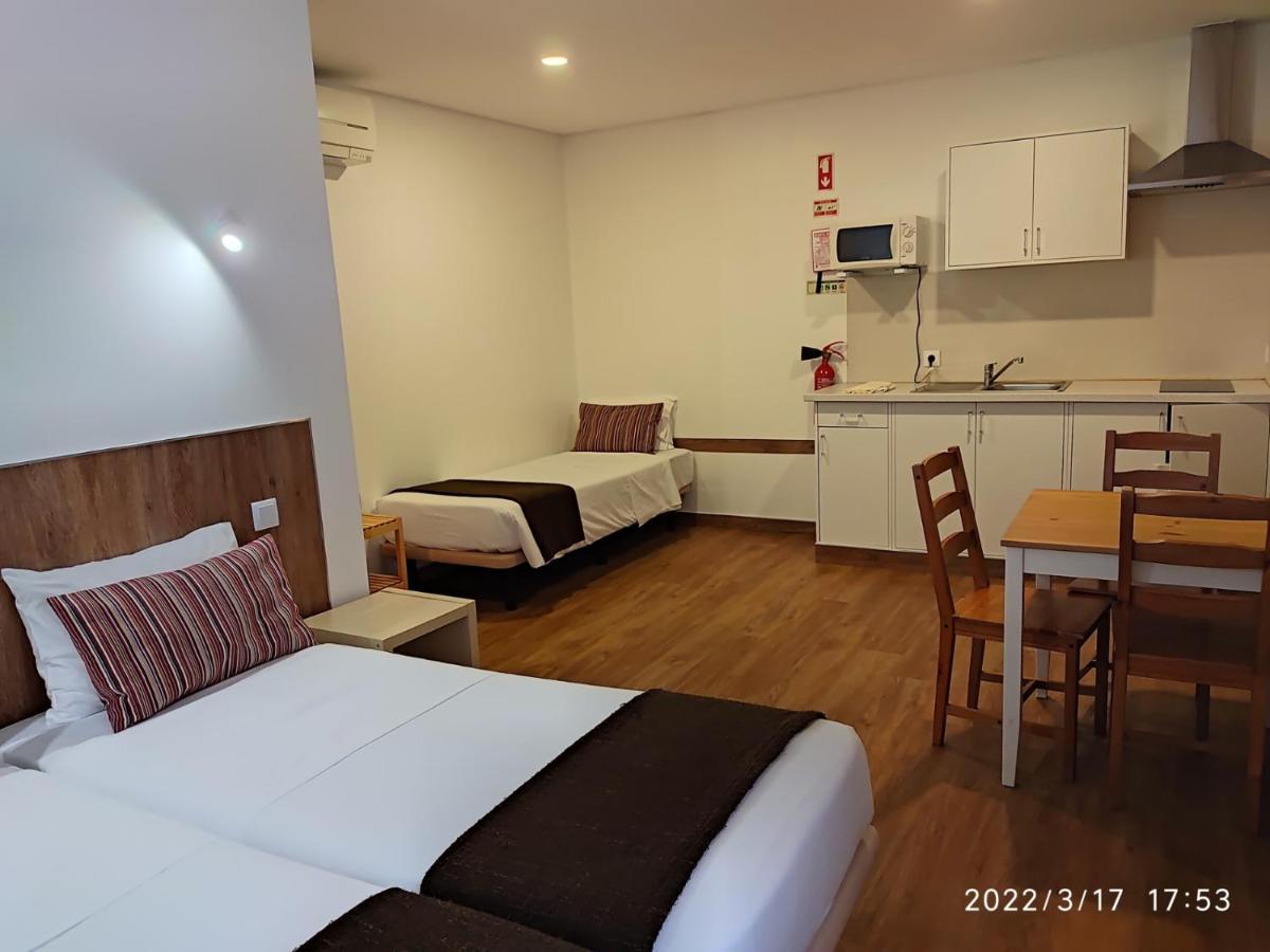 Consolacao Pedramar Atouguia Da Baleia Exteriér fotografie
